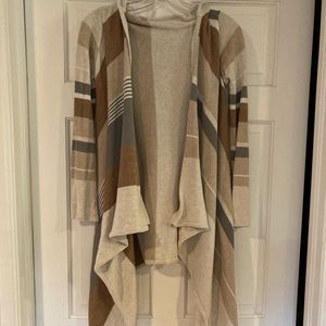 Pretty Cotton Cardigan Size S/P by Line